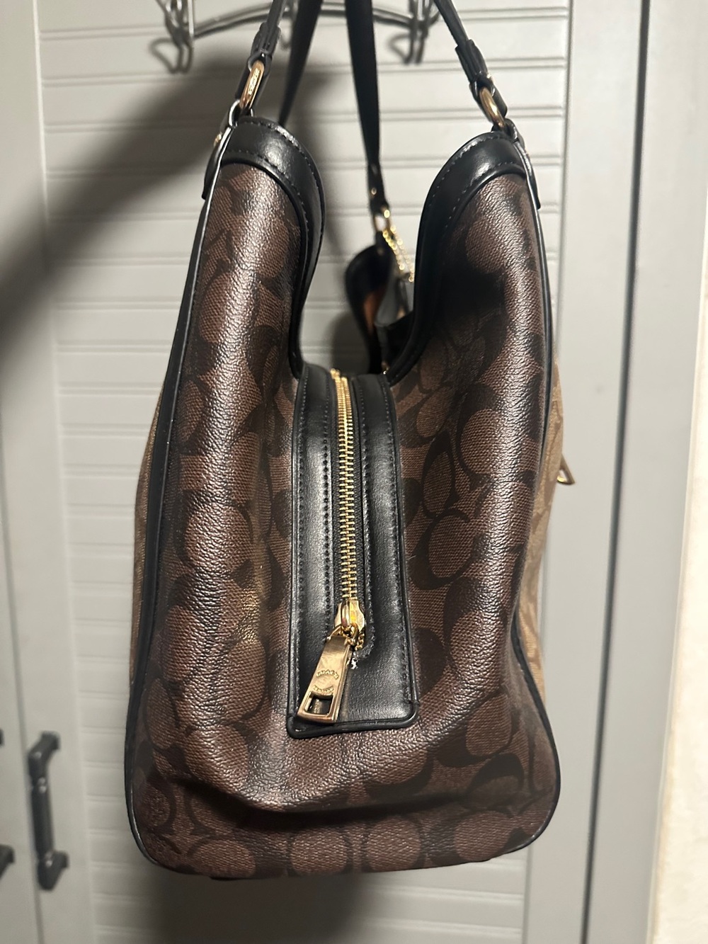 Coach Kristy Shoulder Bag In Blocked Signature Canvas NWOT MSRP: $498.00 - Picture 10 of 16